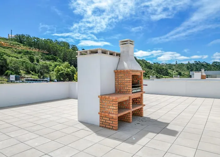 T2 Freedom Apartment